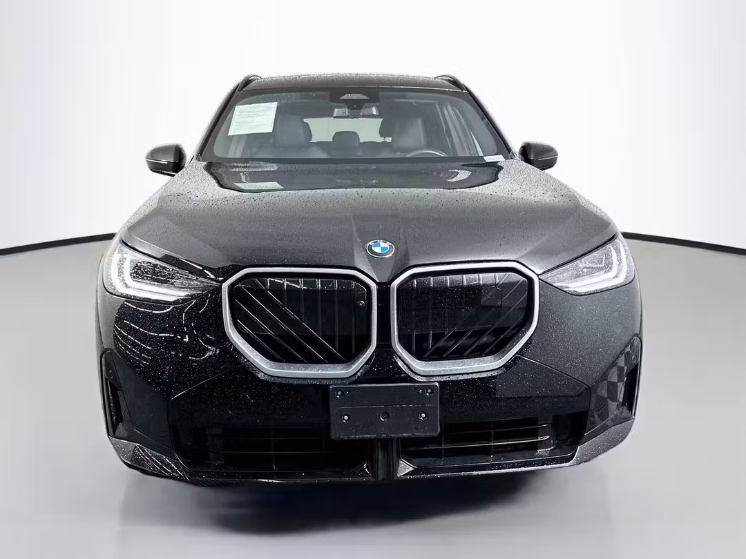 2025 BMW X3 30 xDrive - Image 2