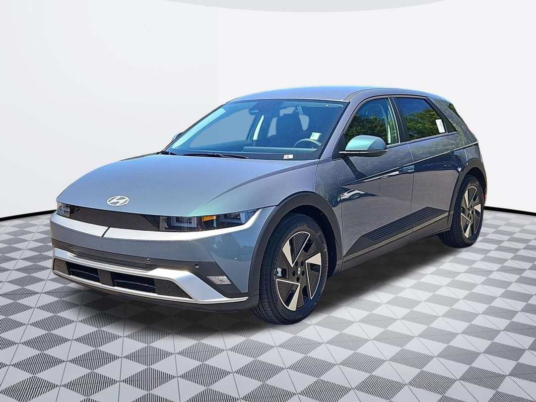 2026 Hyundai Ioniq 5 SEL - Image 2