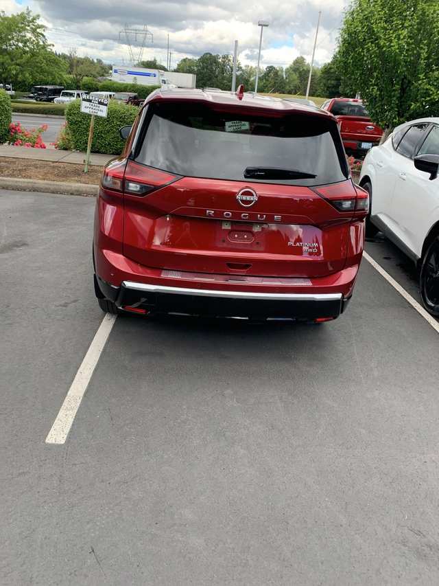 2024 Nissan Rogue Platinum