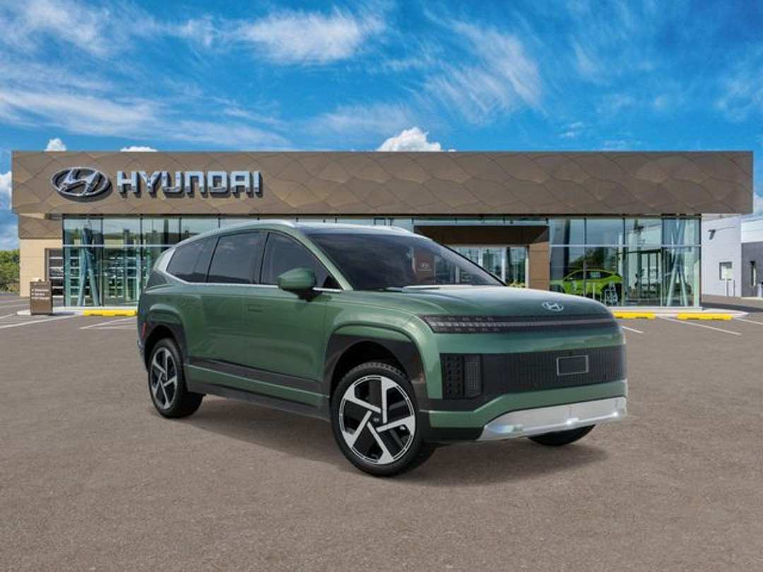 2026 Hyundai Ioniq 9 Performance Limited - Image 2