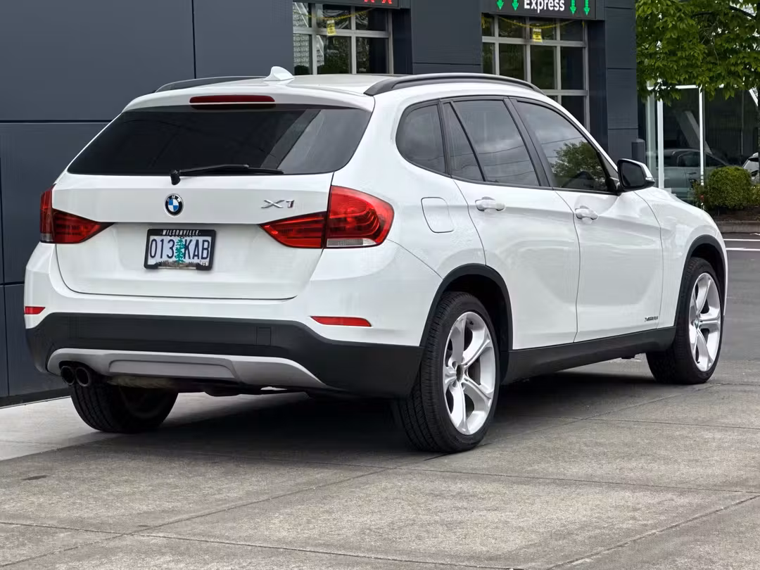 2014 BMW X1 xDrive35i - Image 3