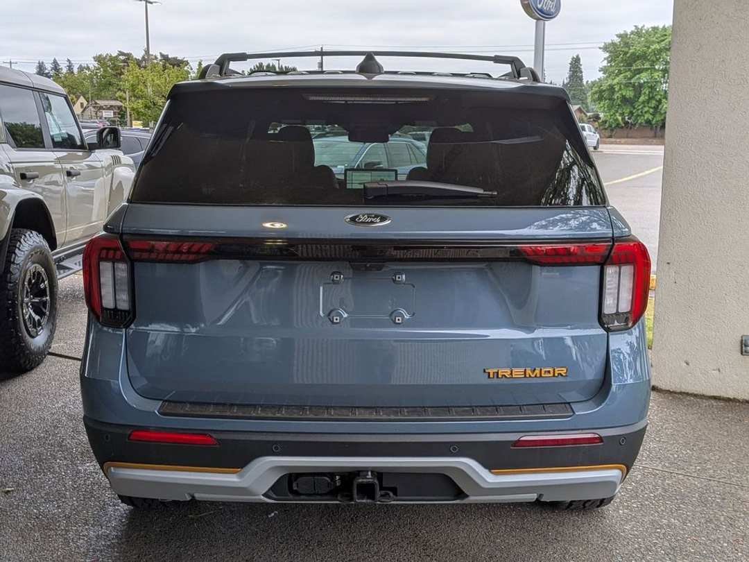 2026 Ford Explorer Tremor - Image 3