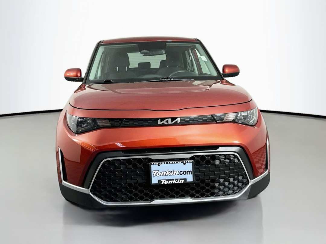 2023 Kia Soul LX - Image 3
