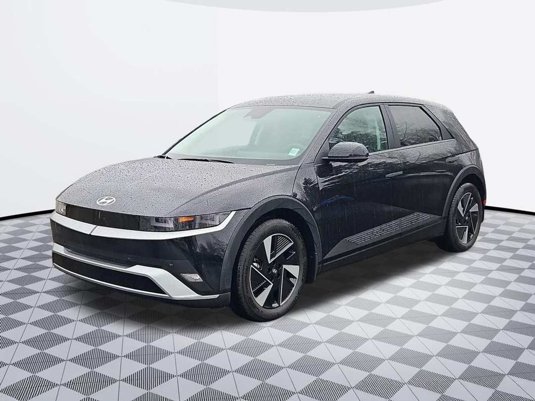 2026 Hyundai Ioniq 5 SE - Image 2