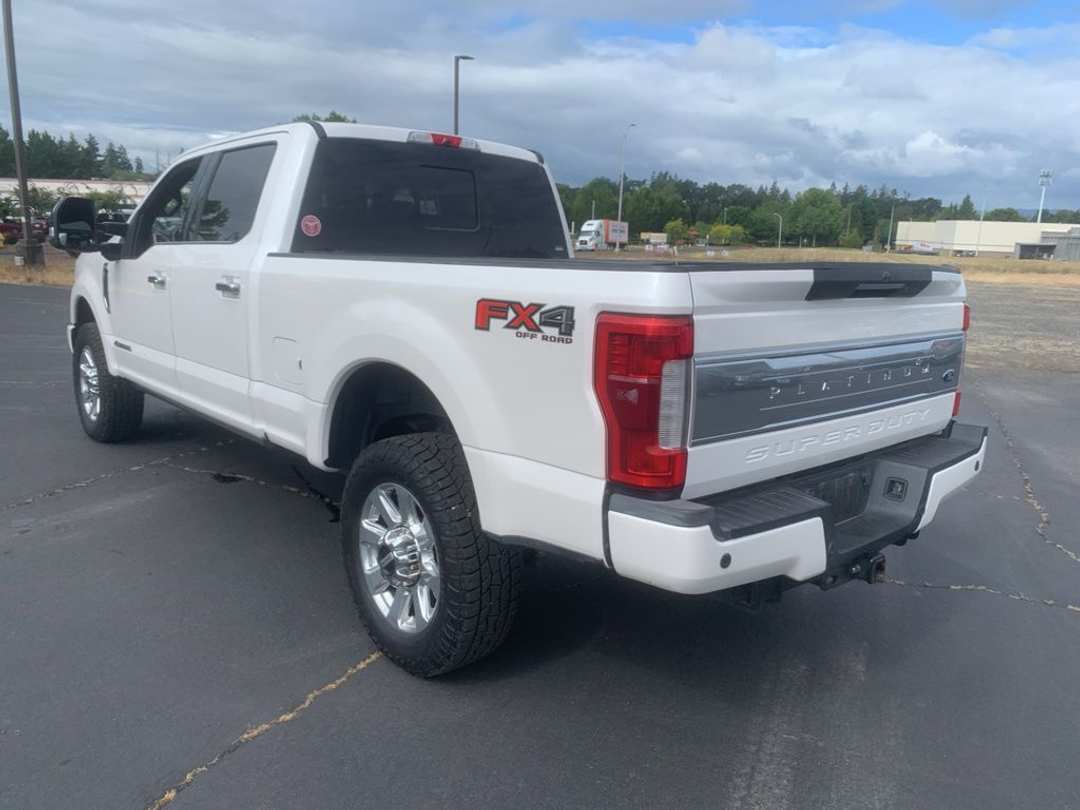 2017 Ford F-350Sd Platinum - Image 2