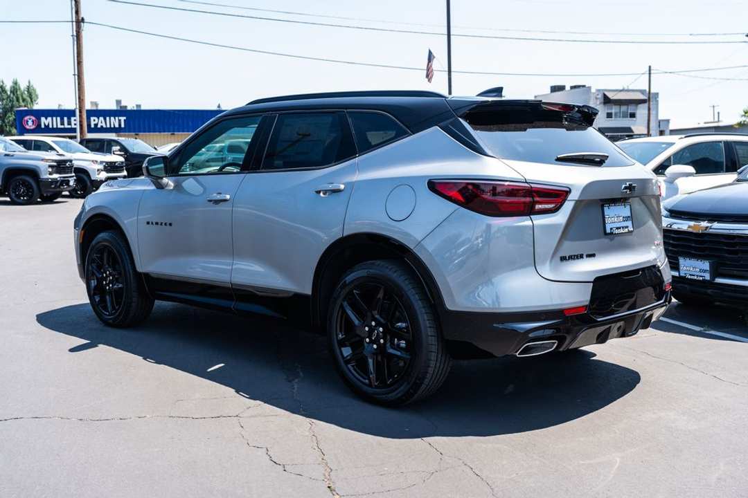 2026 Chevrolet Blazer RS - Image 3