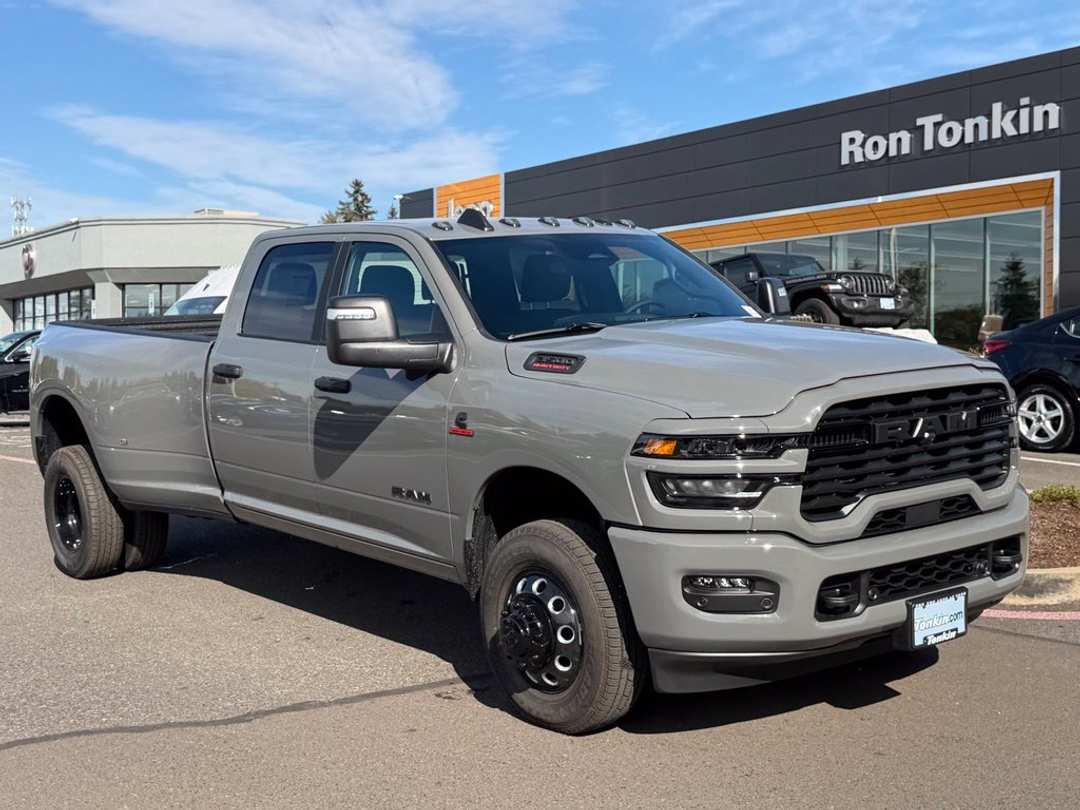 2027 Ram 3500 Big Horn - Image 2