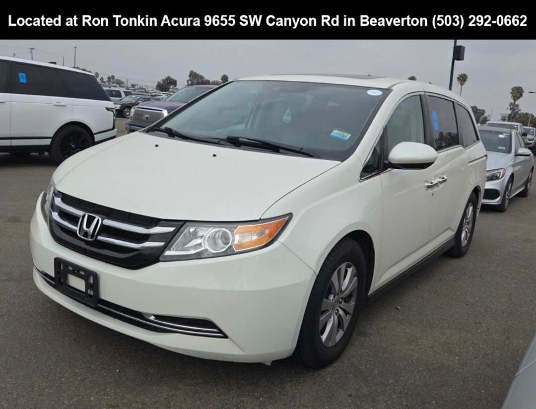 2015 Honda Odyssey EXL - Image 3