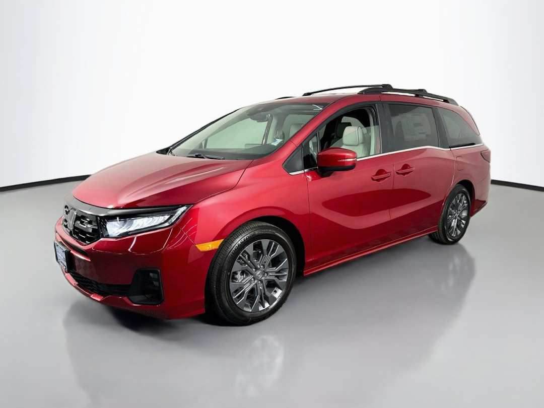 2027 Honda Odyssey Touring - Image 3