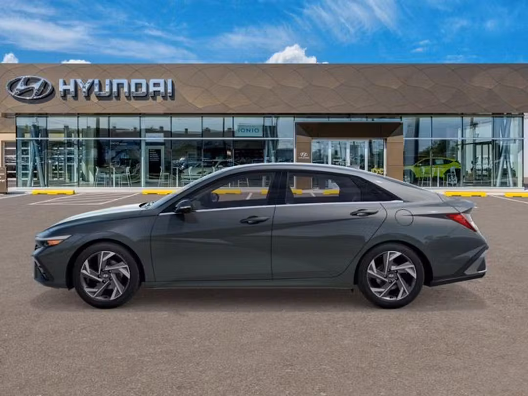 2026 Hyundai Elantra Hybrid Limited - Image 3