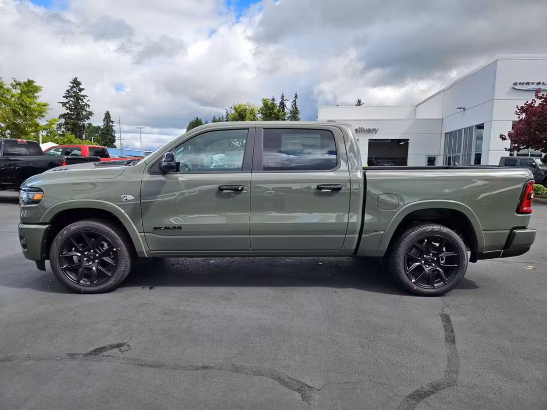 2026 Ram 1500 Laramie - Image 3