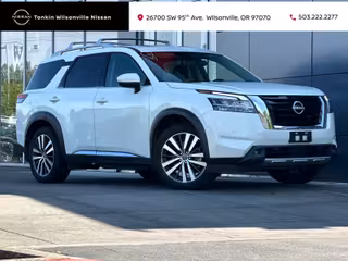 2022 Nissan Pathfinder Platinum