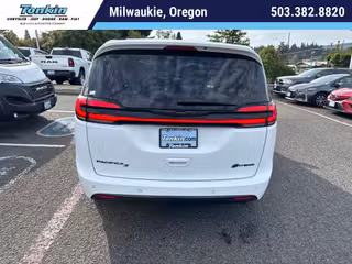 2024 Chrysler Pacifica Hybrid Select S Appearance