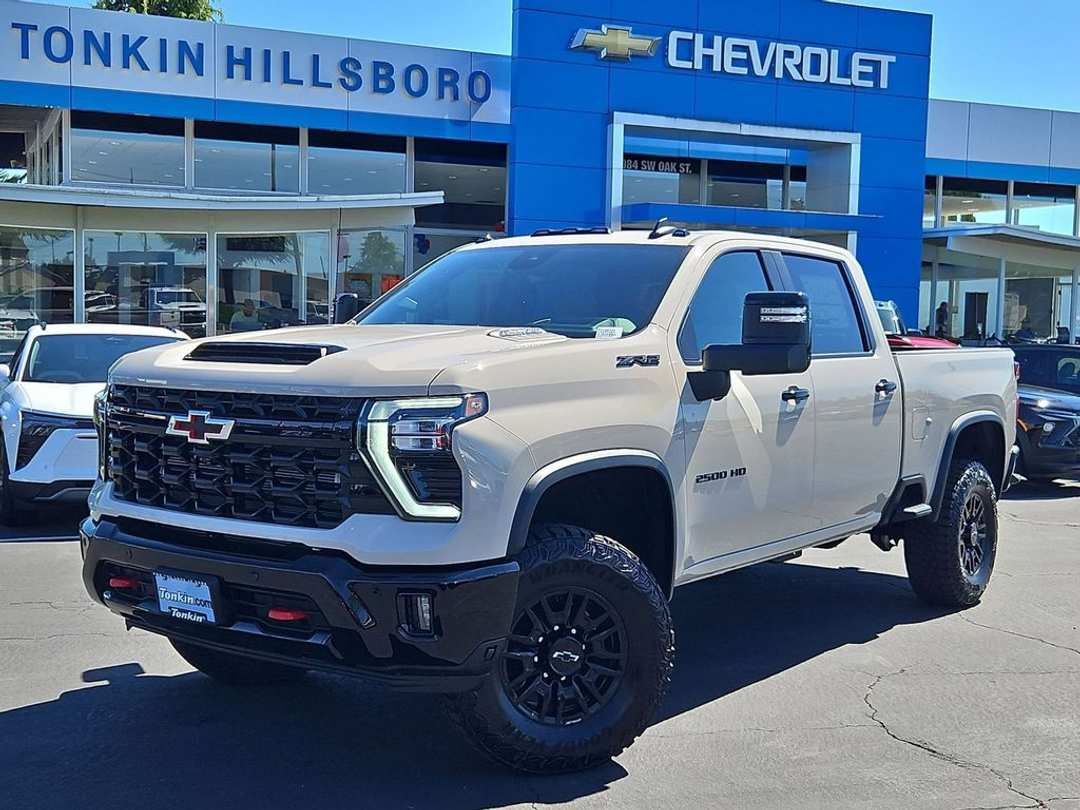 2026 Chevrolet Silverado 2500Hd ZR2 - Image 2