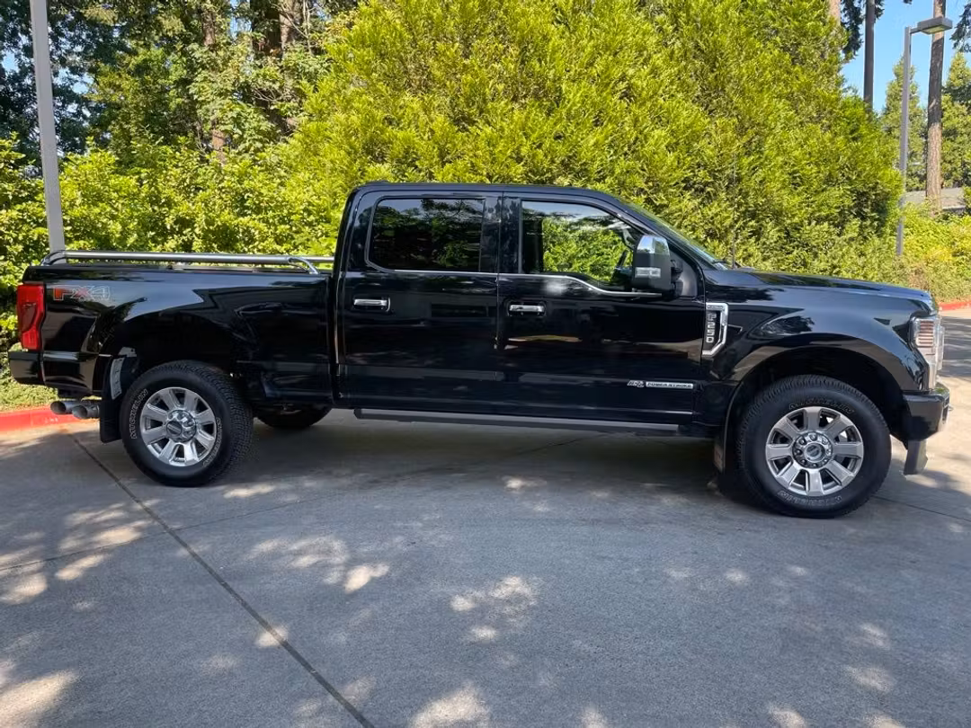 2022 Ford F-250Sd Platinum - Image 3