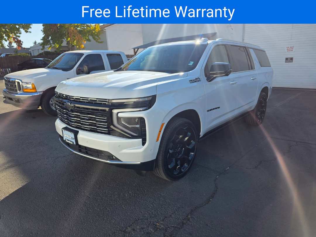 2026 Chevrolet Suburban High Country - Image 2