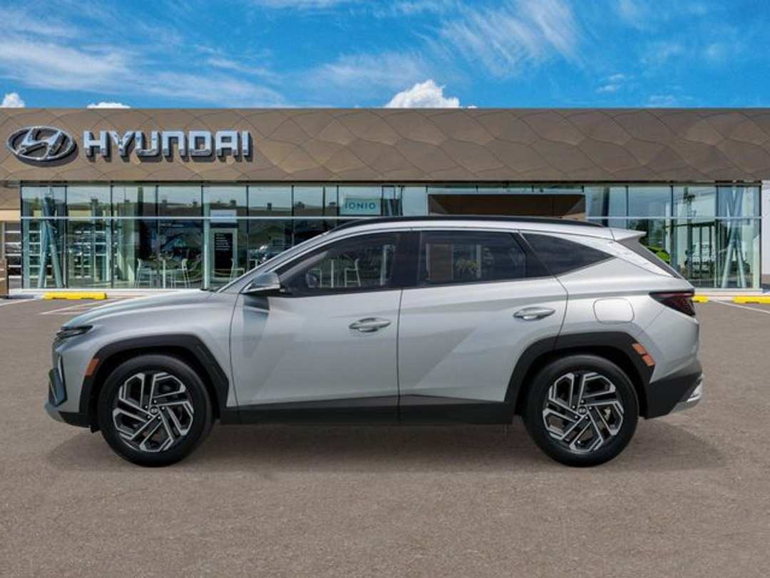 2026 Hyundai Tucson Hybrid Limited - Image 3