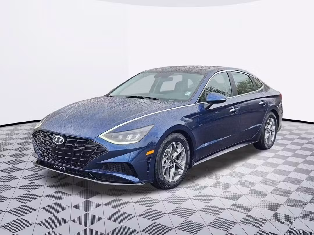 2020 Hyundai Sonata SEL - Image 2