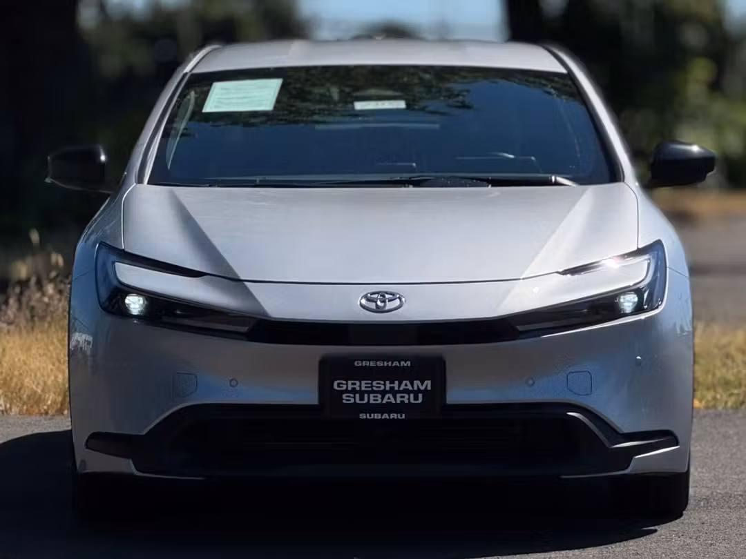2025 Toyota Prius LE - Image 2