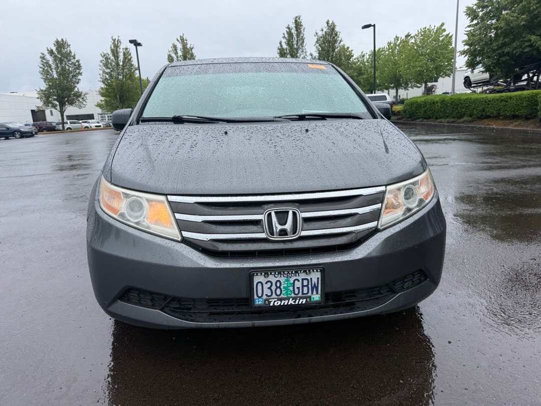 2013 Honda Odyssey EXL - Image 2