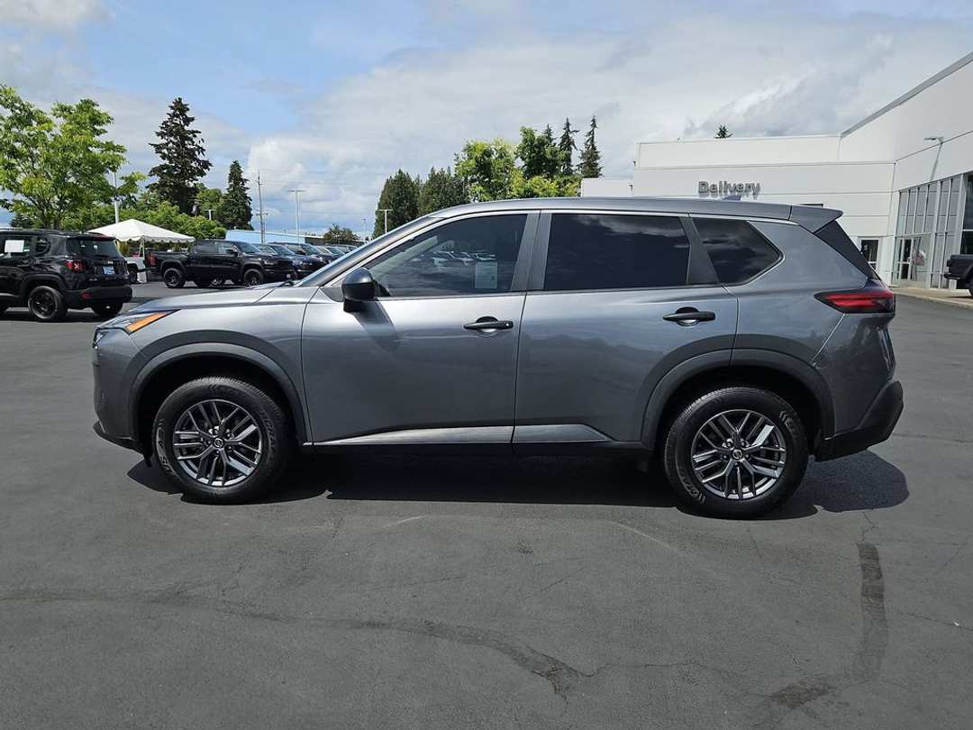 2021 Nissan Rogue S - Image 3