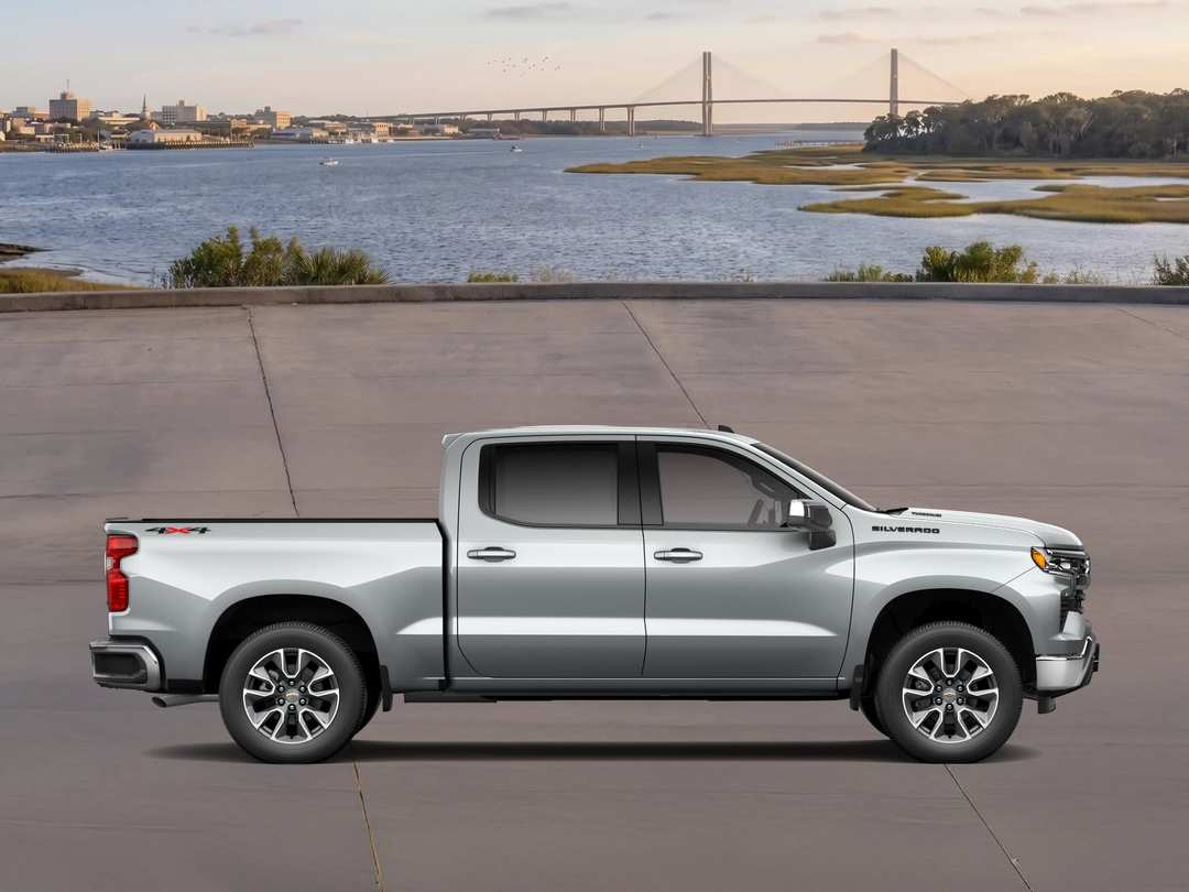 2026 Chevrolet Silverado 1500 LT - Image 3