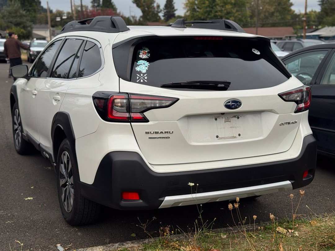 2024 Subaru Outback Limited - Image 2