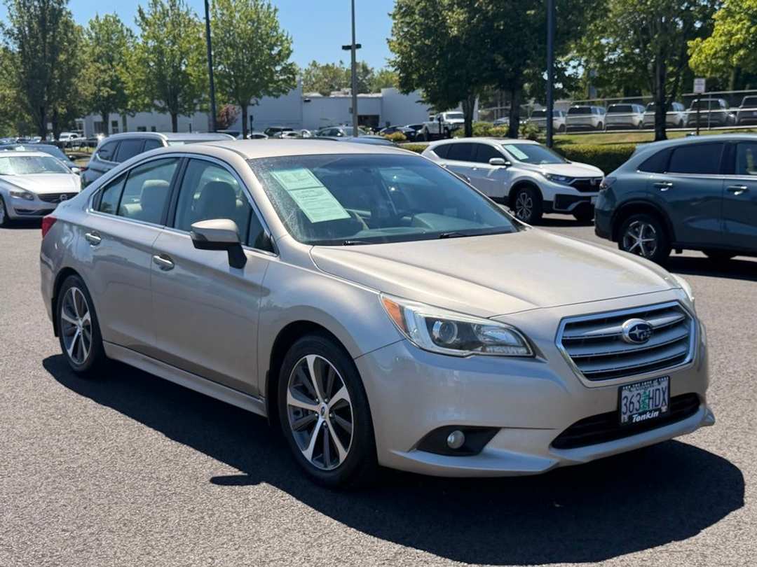 2015 Subaru Legacy 2.5i - Image 2