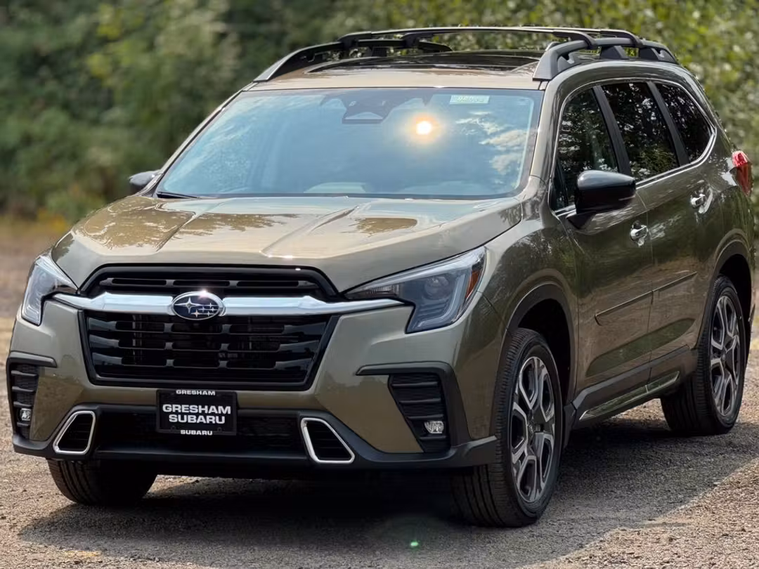 2026 Subaru Ascent Touring - Image 3