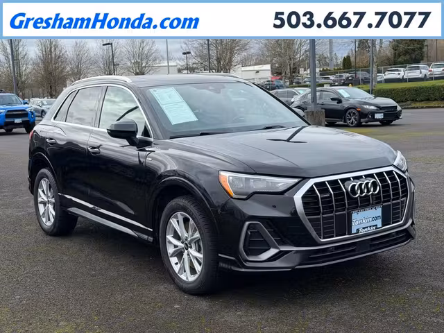 2022 Audi Q3 Premium