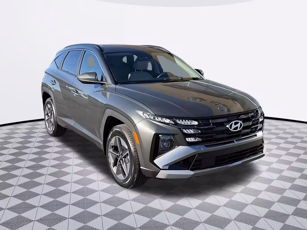 2026 Hyundai Tucson Plug-In Hybrid SEL - Image 2