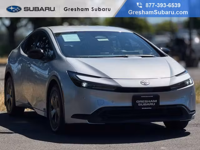 2025 Toyota Prius LE