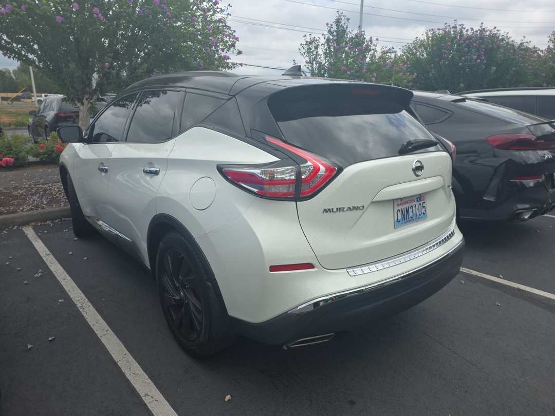 2017 Nissan Murano Platinum - Image 2