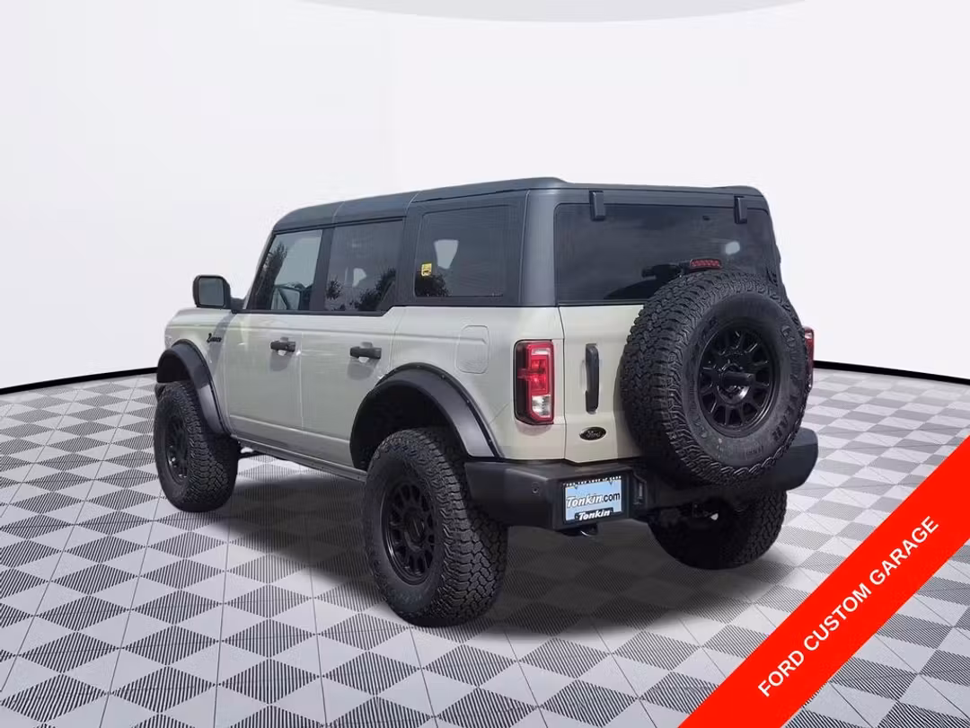 2025 Ford Bronco Big Bend - Image 3