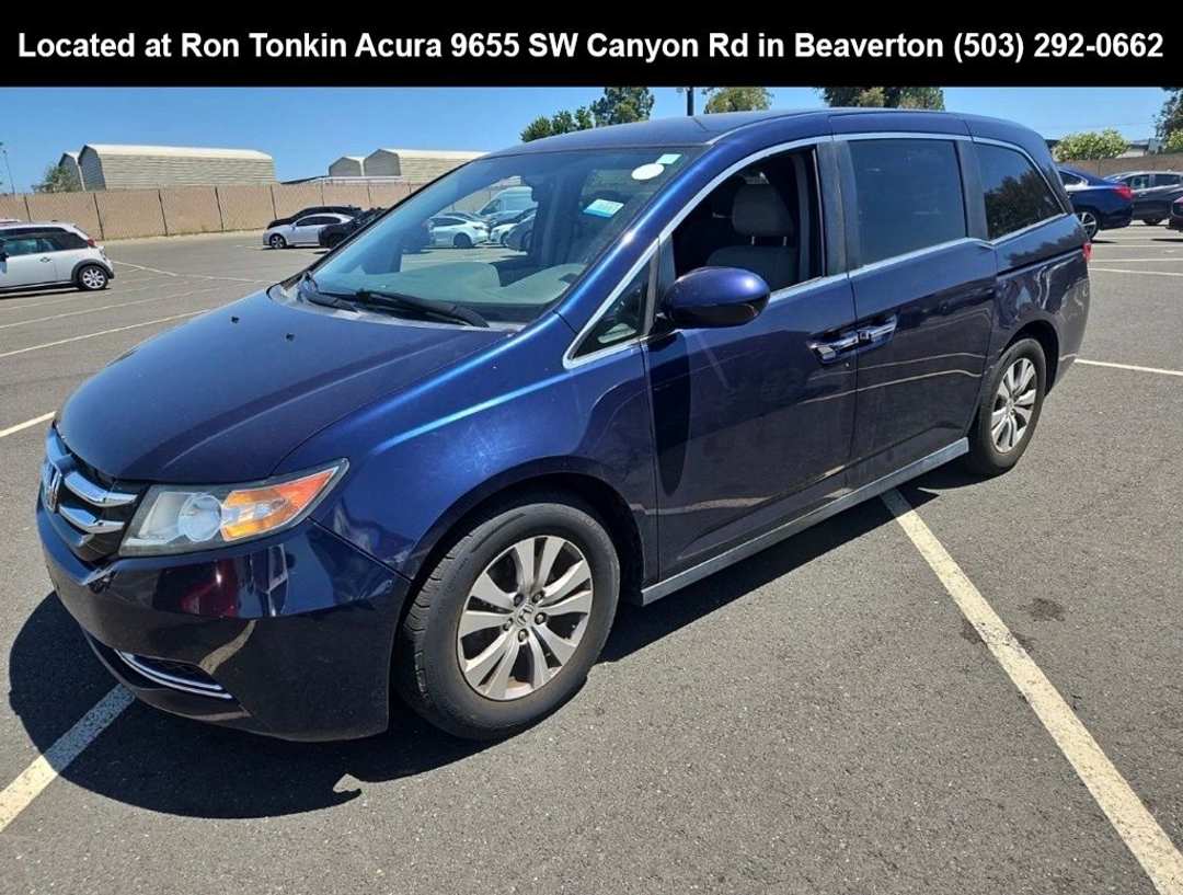 2016 Honda Odyssey SE - Image 3