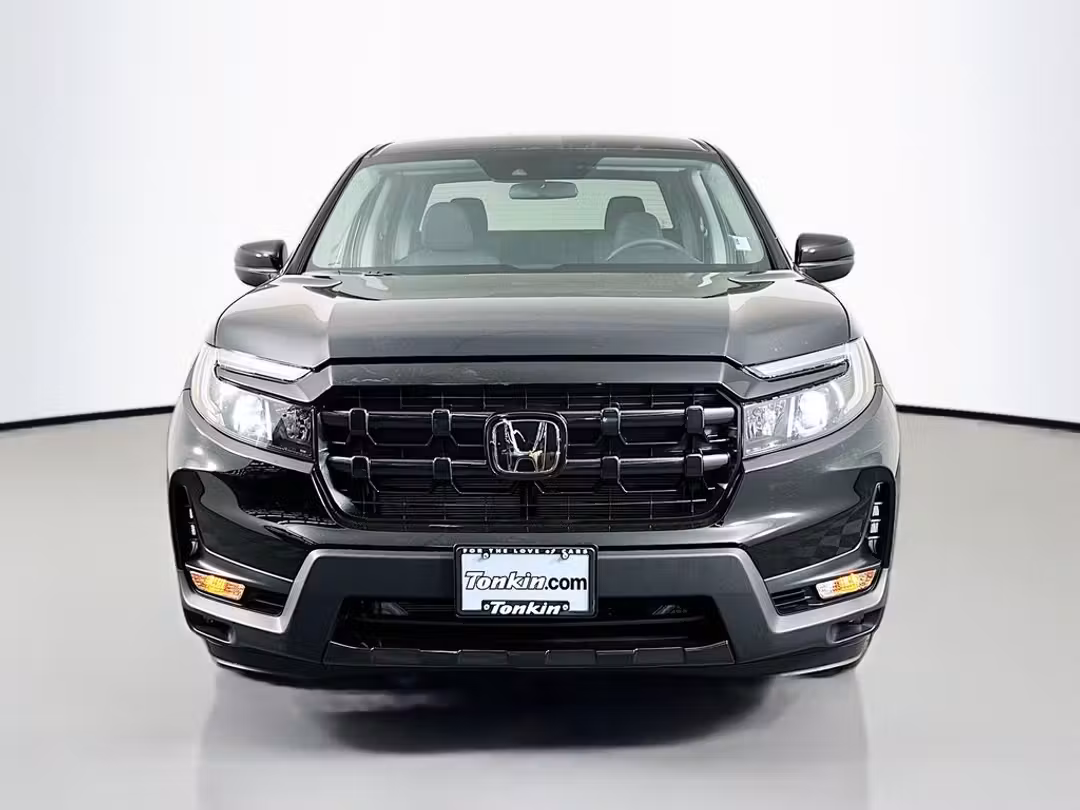 2026 Honda Ridgeline Sport - Image 2
