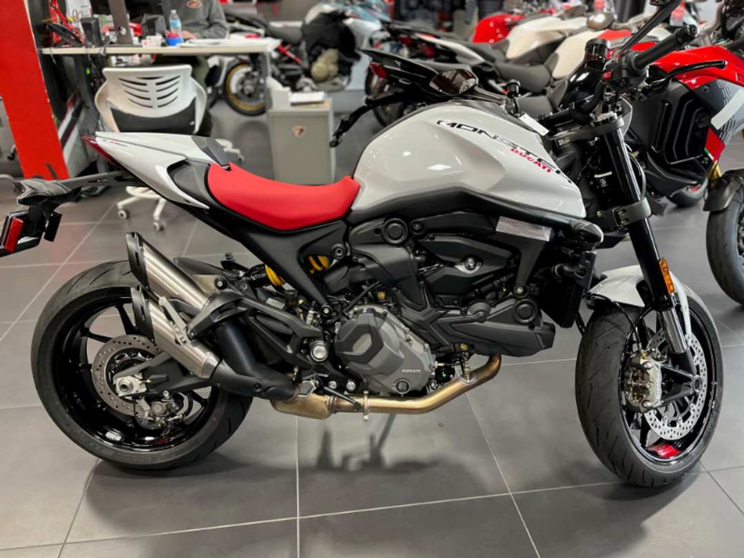 2025 Ducati Monster Plus 937 - Clearance Priced!!! No Freight Or Setup - Image 2