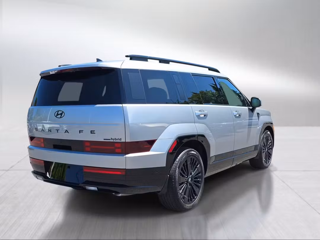 2025 Hyundai Santa Fe Hybrid Calligraphy - Image 3