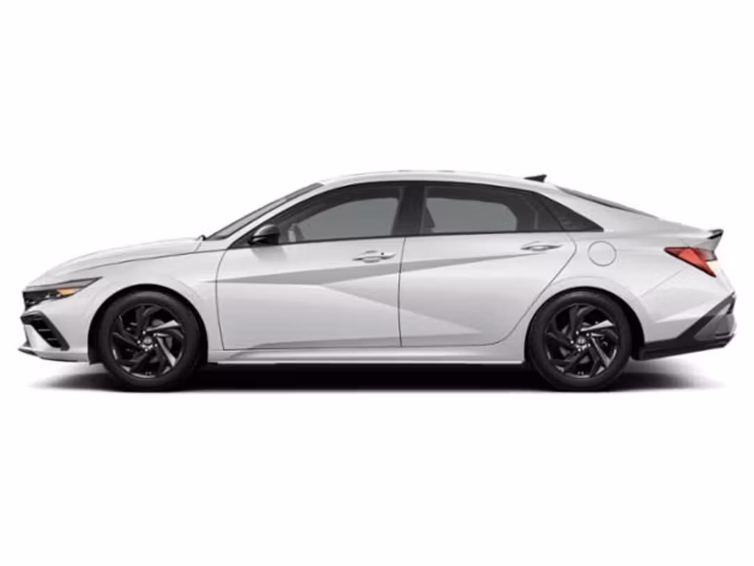 2026 Hyundai Elantra SEL Sport - Image 2