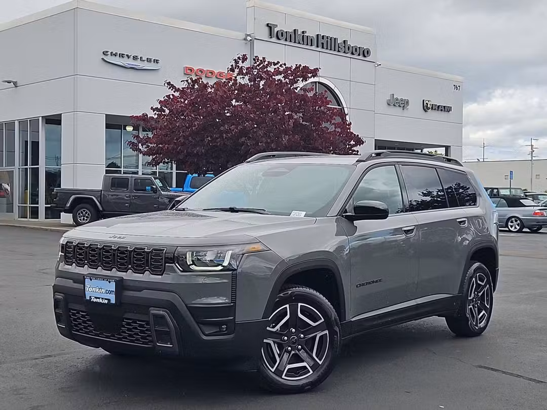 2026 Jeep Cherokee Laredo - Image 2