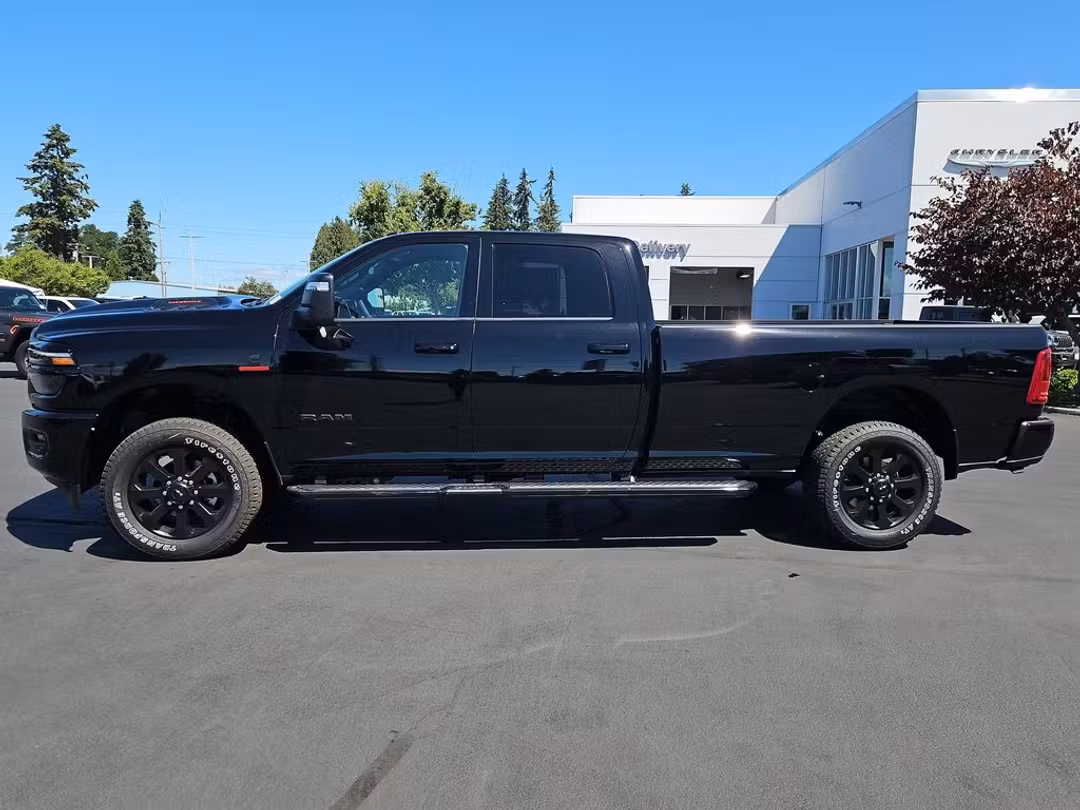 2026 Ram 3500 Laramie - Image 3