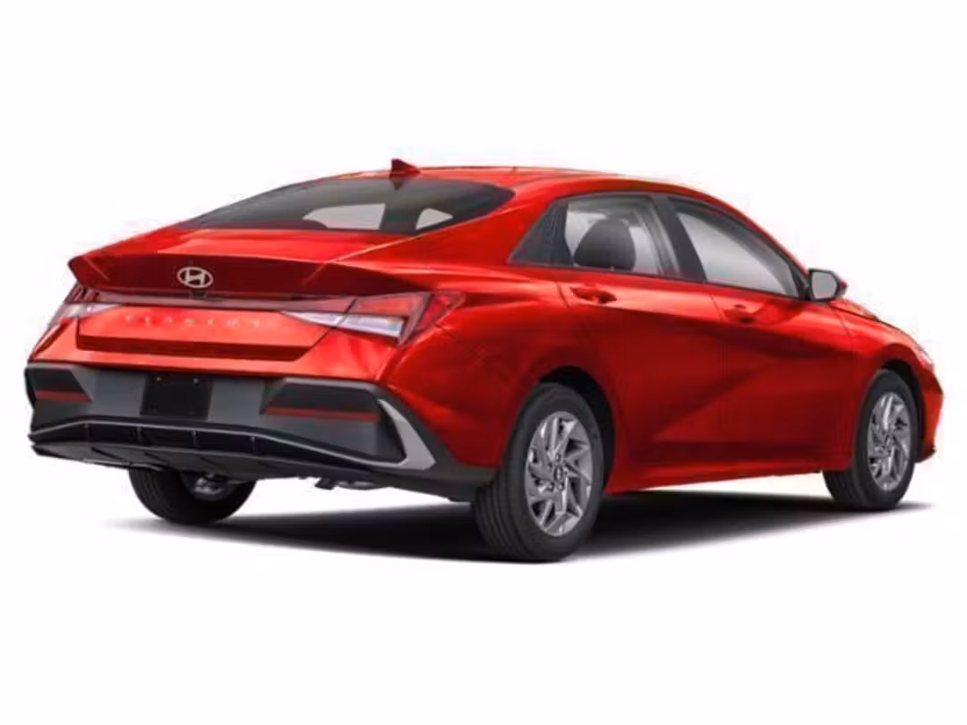 2026 Hyundai Elantra SEL Sport - Image 3