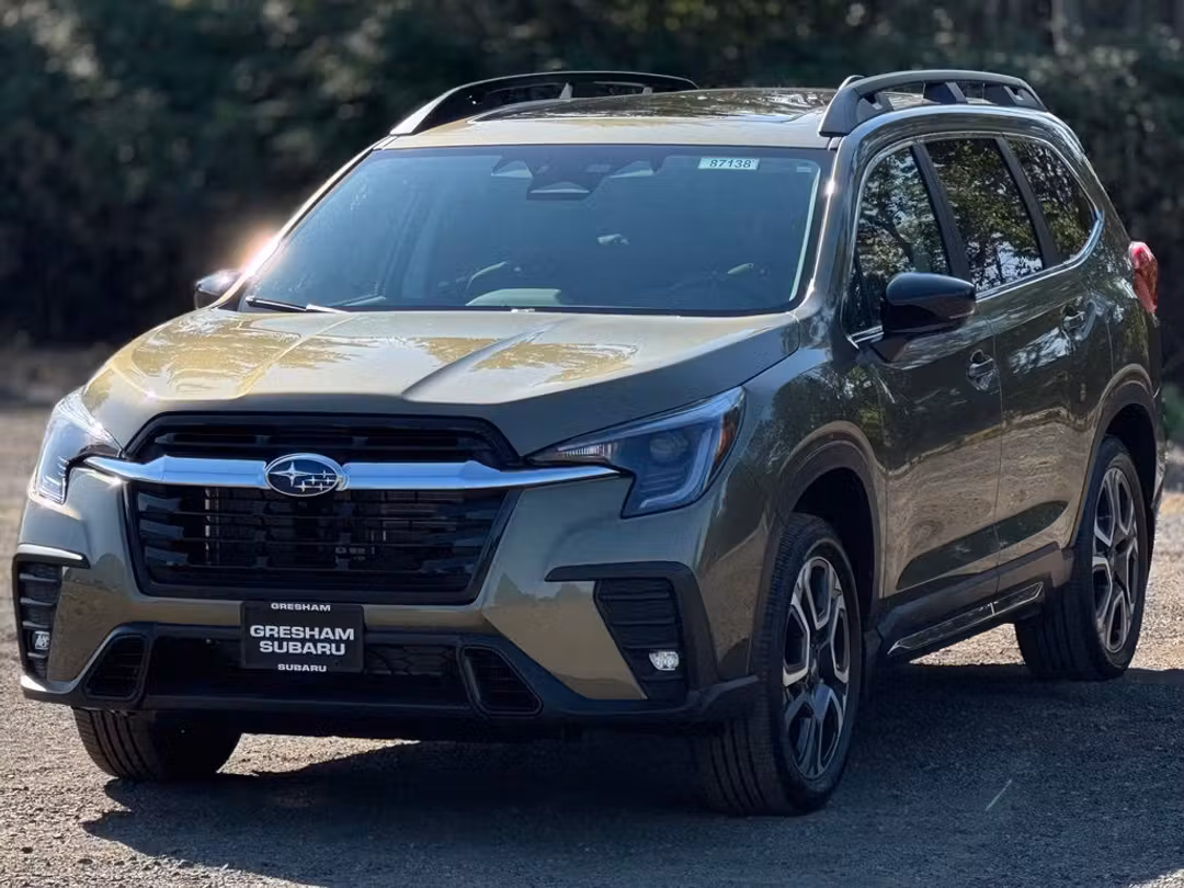 2026 Subaru Ascent Limited - Image 3