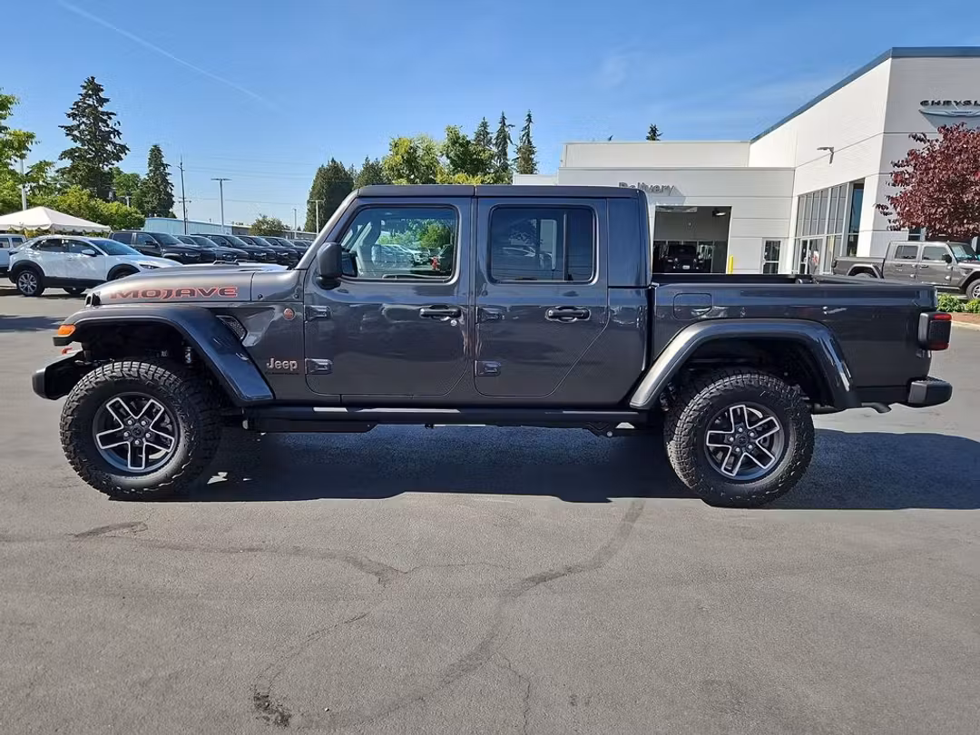 2026 Jeep Gladiator Mojave - Image 3
