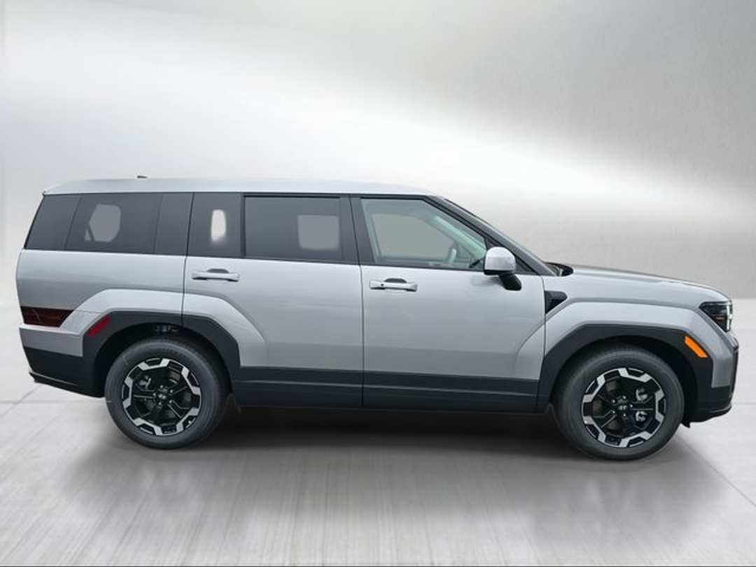 2026 Hyundai Santa Fe SE - Image 2