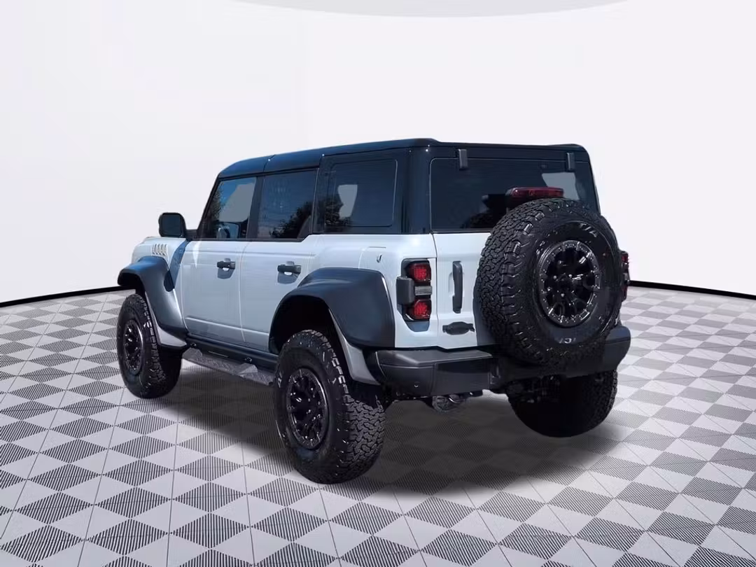 2026 Ford Bronco Raptor - Image 3