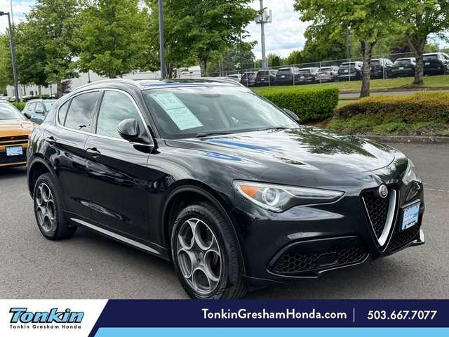 2018 Alfa Romeo Stelvio Base