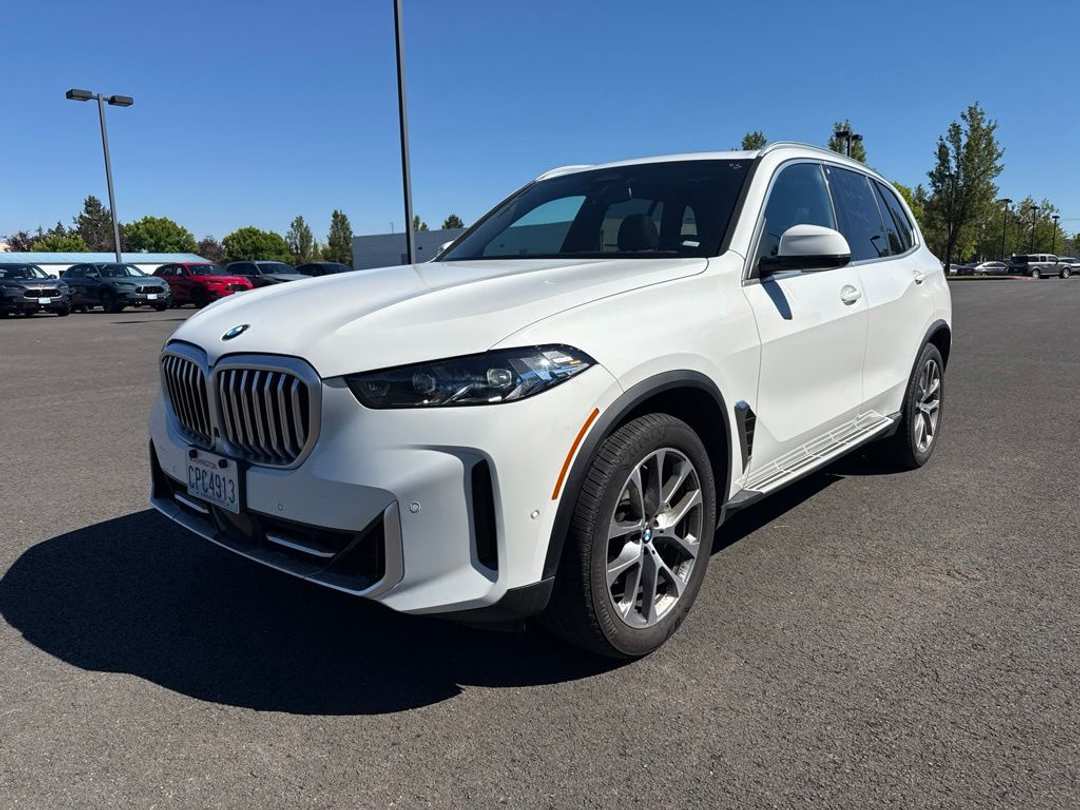 2026 BMW X5 xDrive40i - Image 3