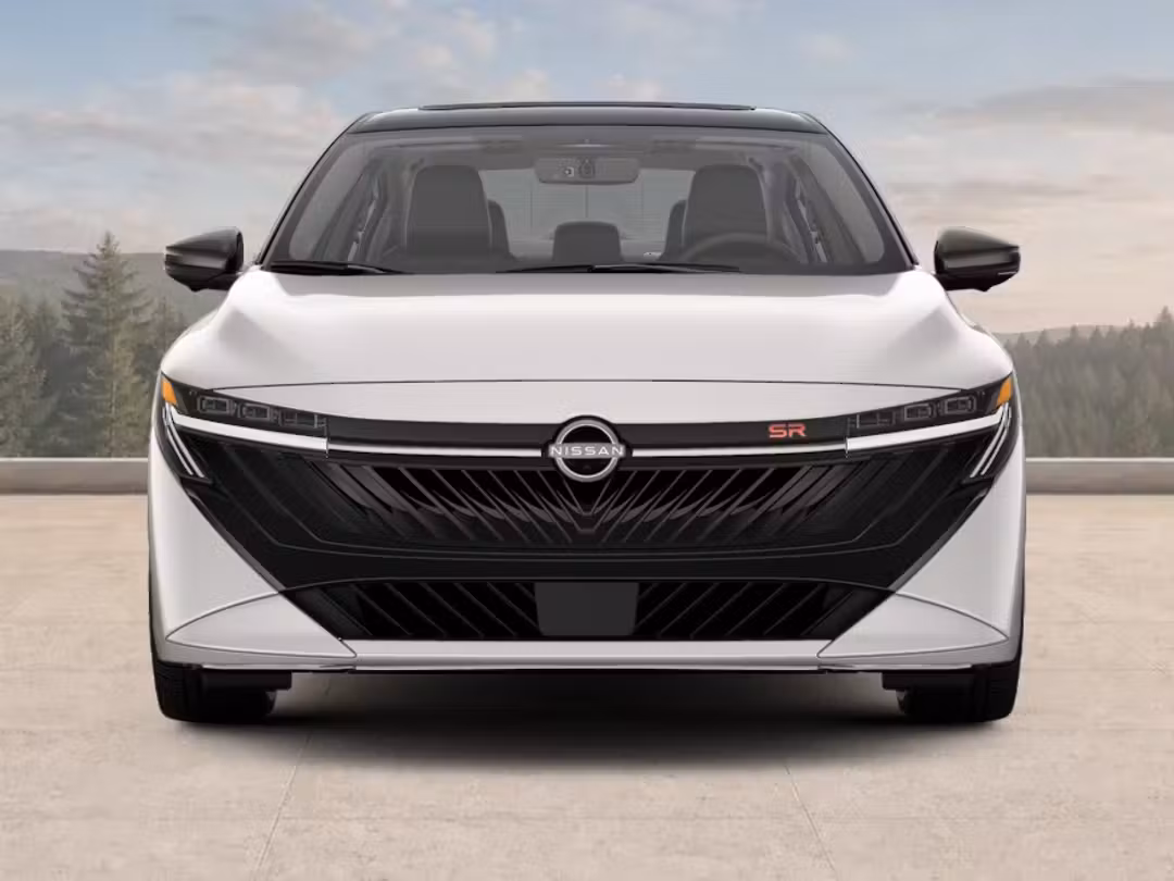2026 Nissan Sentra SR - Image 2