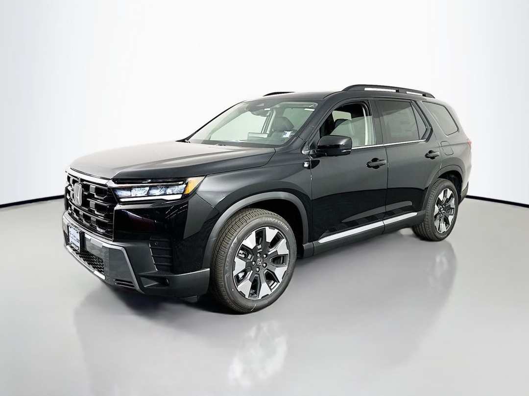2026 Honda Pilot Touring - Image 3